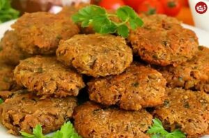 طرز تهیه کوکو عدس به دو روش متفاوت