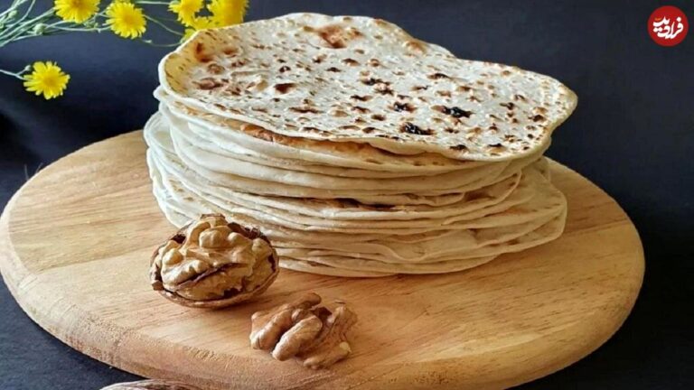 (تصاویر) طرز تهیه نان لواش نرم و خوشمزه بدون خمیر، مثل آب خوردن