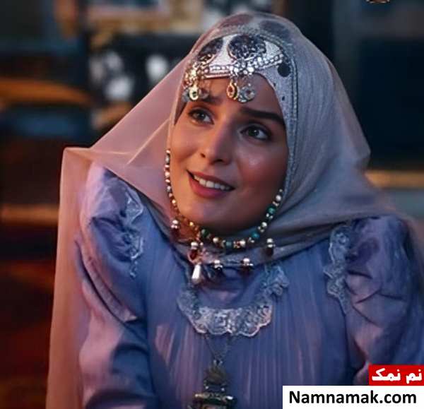 غزاله اکرمی نقش ماهی در سریال رحیل