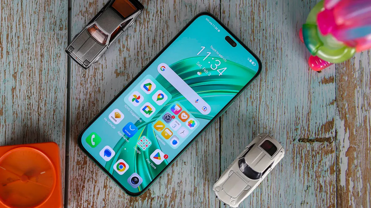بررسی صفحه نمایش گوشی Honor X8b