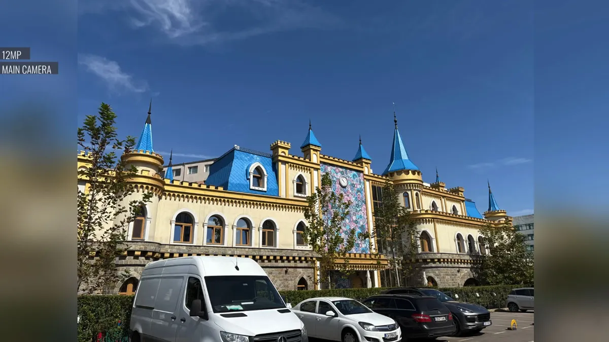 بررسی دوربین اصلی گوشی آیفون 16