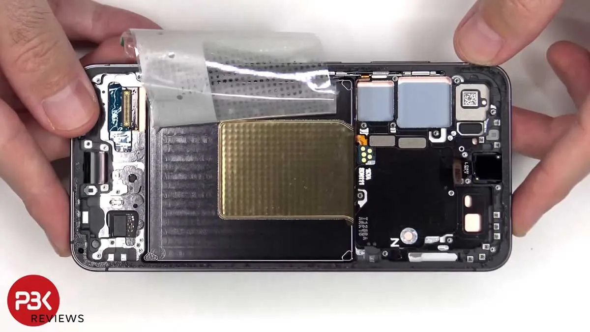 samsung s24 teardown 9 بررسی کالبدشکافی و تعمیرپذیری گوشی S24 سامسونگ 