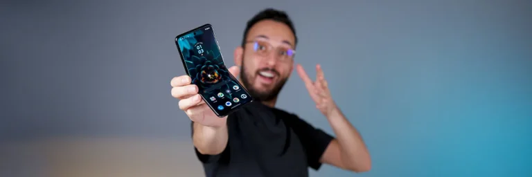 بررسی گوشی Razr 40 Ultra موتورولا