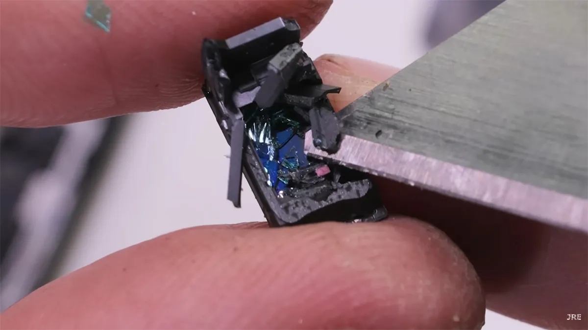 nothing 3a pro durability test 20 تست مقاومت گوشی Nothing Phone 3a Pro