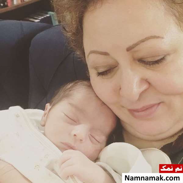 لیلی فرهادپور و نوه اش