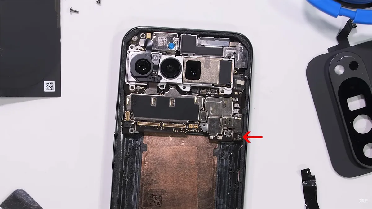 google pixel 9 pro xl teardown 12 کالبدشکافی Pixel 9 Pro XL گوگل