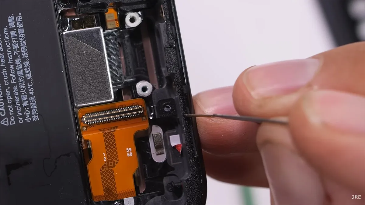 google pixel 9 pro xl teardown 9 کالبدشکافی Pixel 9 Pro XL گوگل