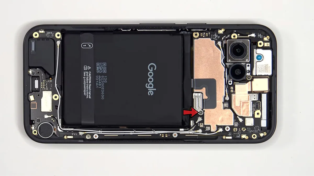 google pixel 9a teardown 6 کالبدشکافی Pixel 9a گوگل