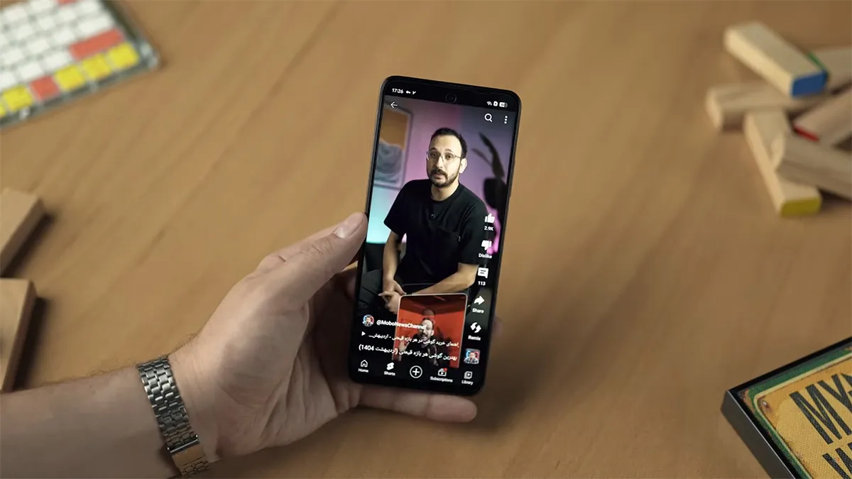 بررسی صفحه نمایش realme C75