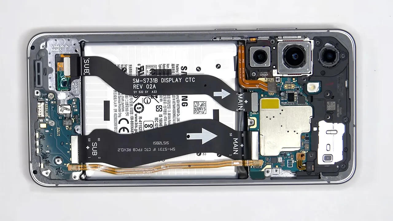 samsung s25 fe teardown 6 کالبدشکافی گوشی Samsung S25 FE