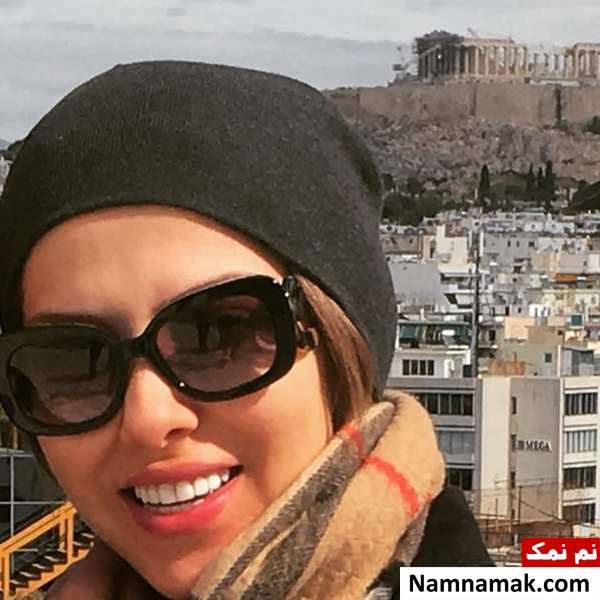 عکس لیلا اوتادی درآکروپلیس یونان