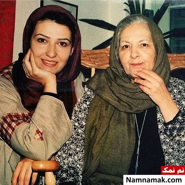 معصومه کریمی و مینا جعفرزاده در سریال خاتون