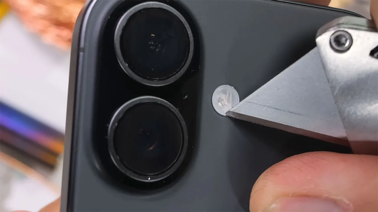 apple iphone 17 duribility test 17 تست مقاومت گوشی iPhone 17 اپل