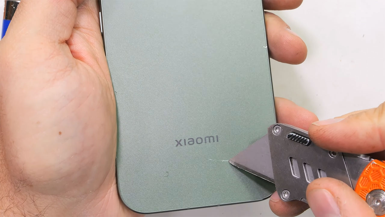 xiaomi 17 pro teardown 9 کالبدشکافی گوشی Xiaomi 17 Pro