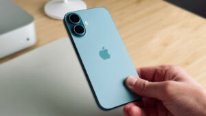 بررسی عملکرد بلند مدت iPhone 16