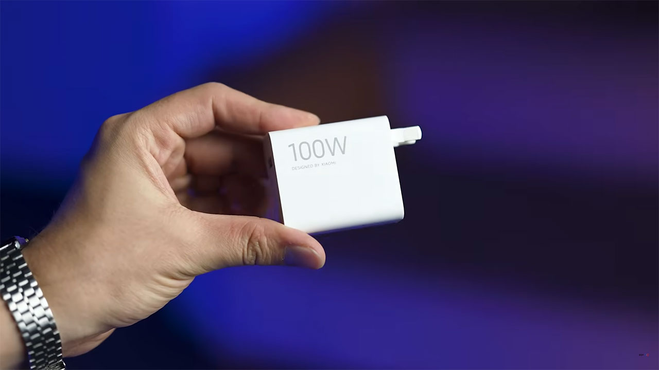 بررسی عملکرد آداپتور گوشی Redmi K90 Pro Max 